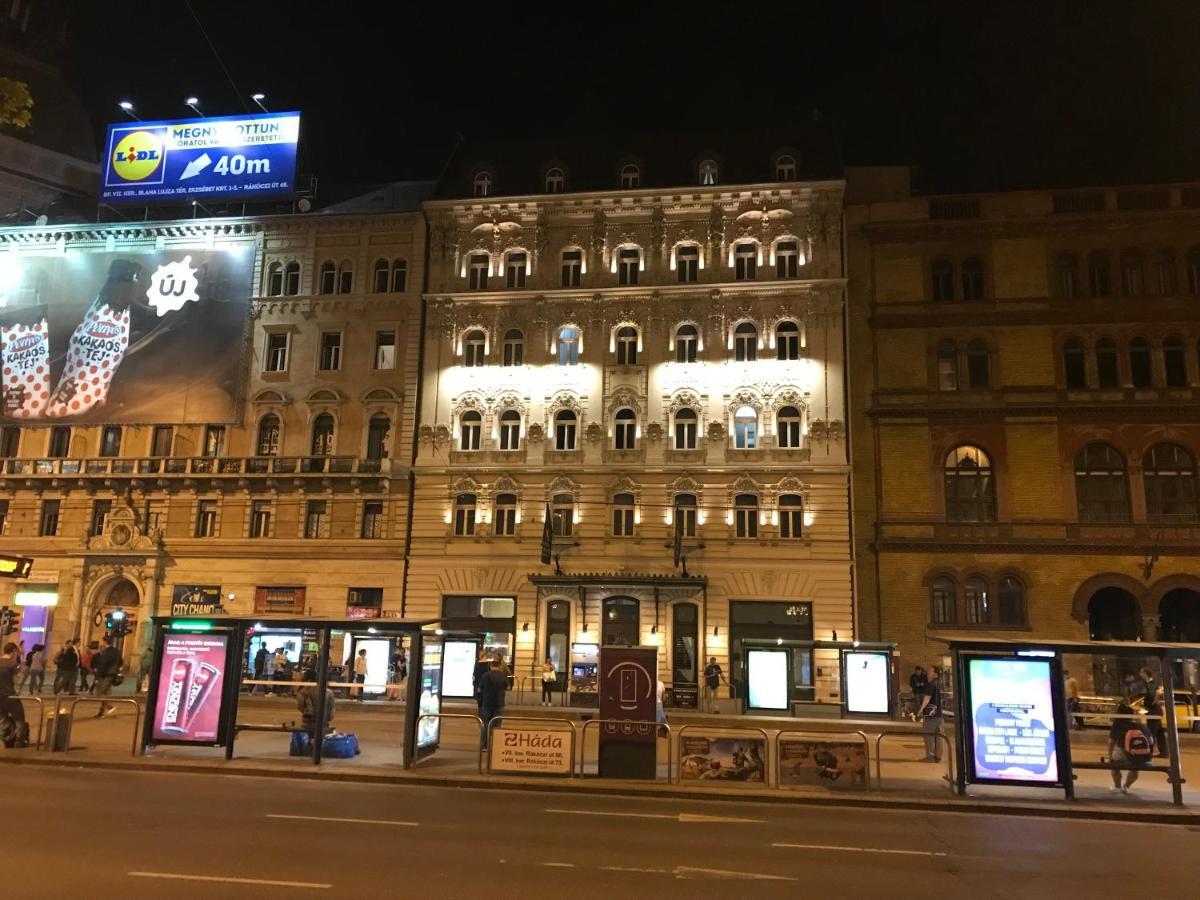 Blaha Art Apartment Budapeste Exterior foto